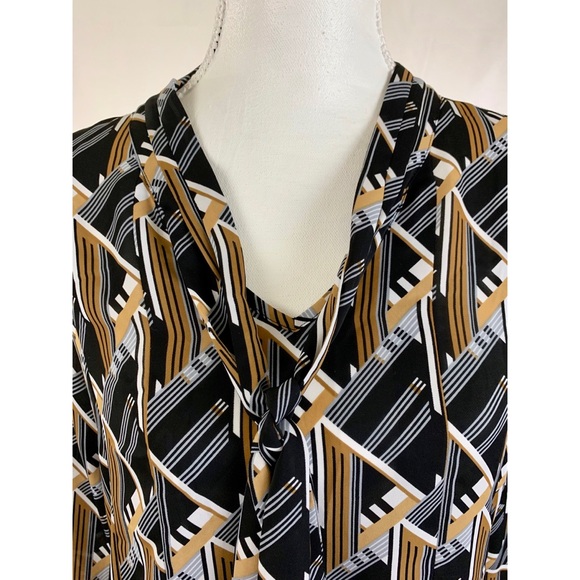 DANA BUCHMAN Blouse - Picture 2 of 5